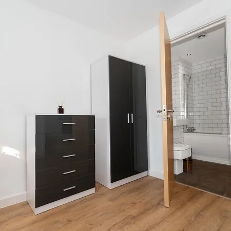 Luxury - Centre - Netflix & Wifi - 411h * Birmingham